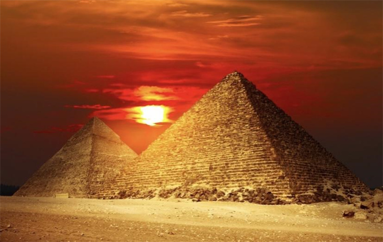 最新的发现 埃及声称找到了运送金字塔石块的运河（胡夫支流）