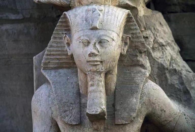 古埃及最著名的五位法老是谁他们都做过什么贡献？