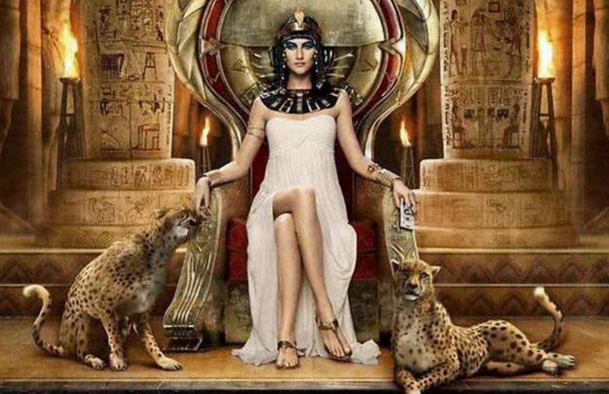 埃及艳后与武则天一个女法老一个女皇帝我们比比谁更强
